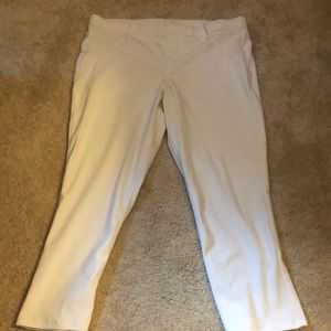 White Jegging Capris